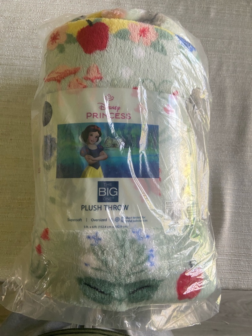 Disney Snow White Plush Throw - Red, Yellow, Blue, Green